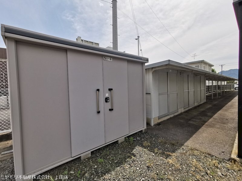 上田市中央西　事業用建物(２棟) その他
