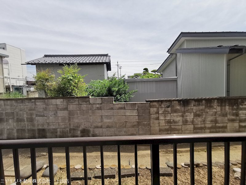 上田市中央西　事業用建物(２棟) その他
