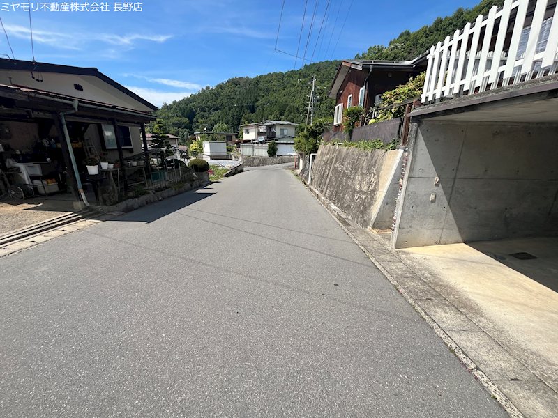 長野県中野市小田中 現地写真（前面道路含む現地写真）