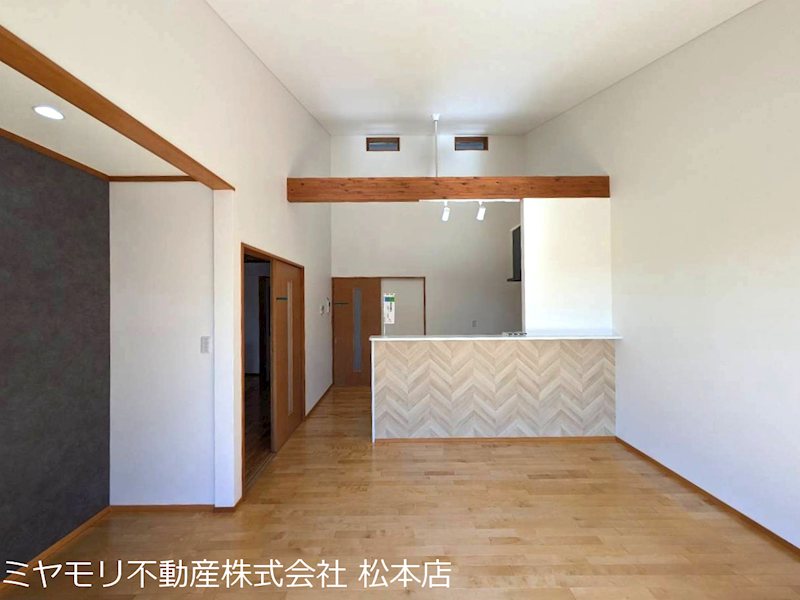 安曇野市豊科高家　中古戸建 その他