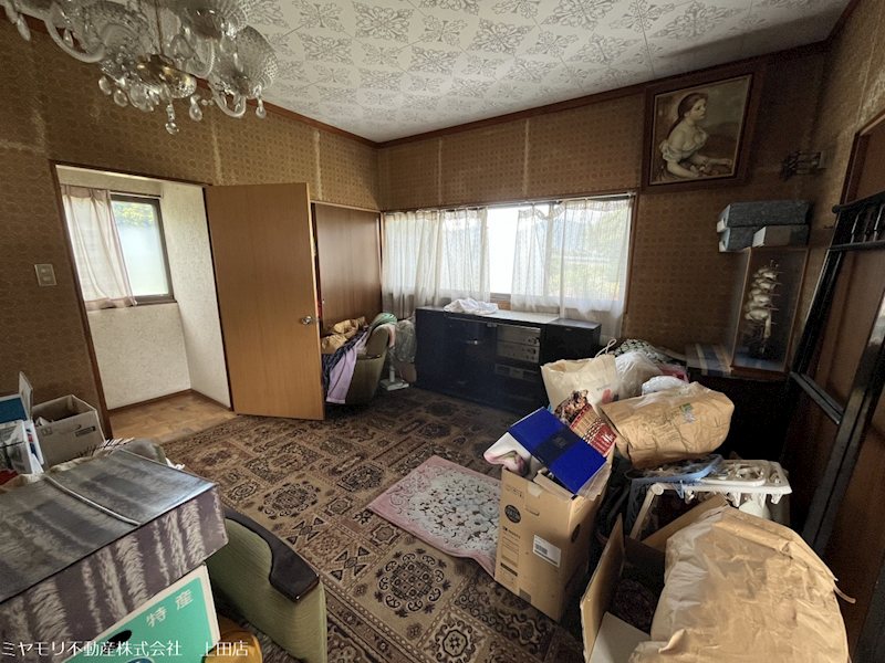 上田市長瀬　中古物件 内観写真（リビング以外の居室）