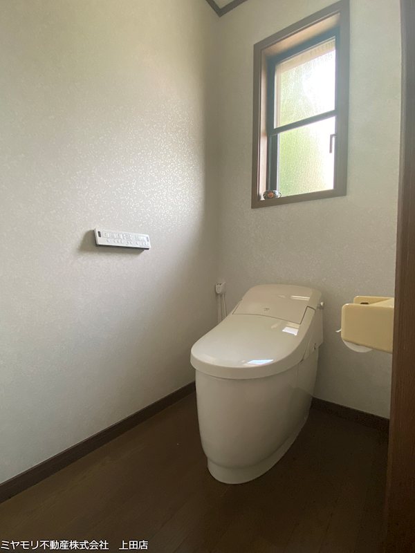 東御市和　中古戸建 内観写真（トイレ）
