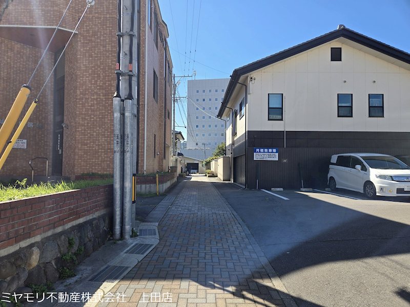上田市中央1丁目　土地 現地写真（前面道路含む現地写真）