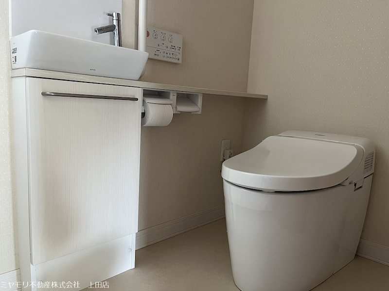 坂城町上平　中古戸建 内観写真（トイレ）