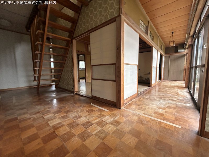 長野県中野市新保 内観写真（内装）