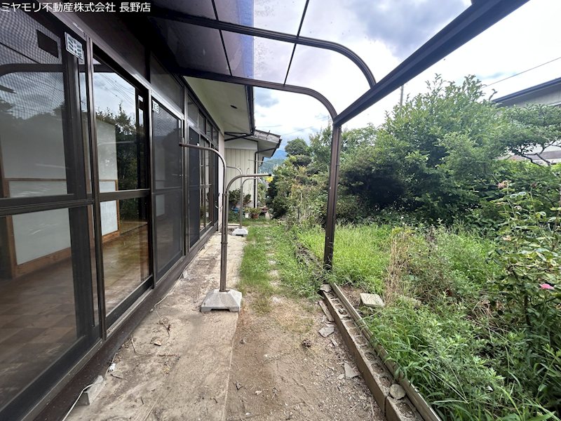 長野県中野市新保 現地写真（庭）