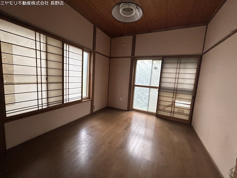 長野県中野市新保 内観写真（リビング以外の居室）