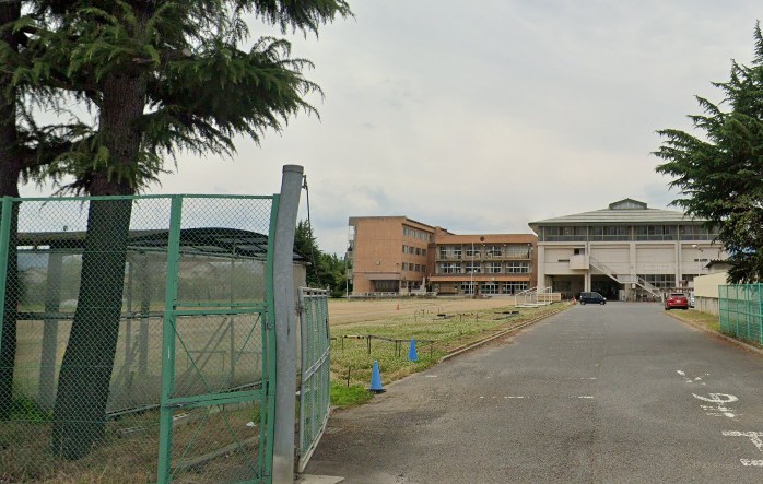 長野県長野市青木島町大塚 中学校