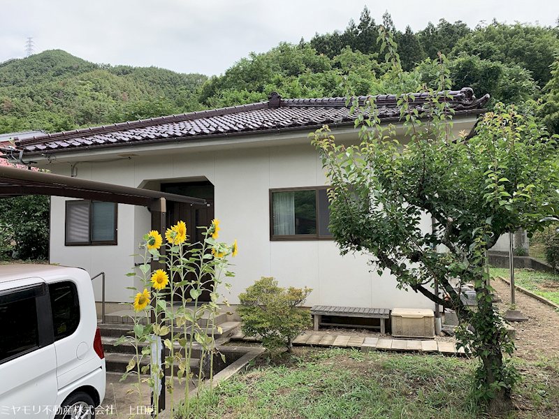 上田市下室賀　中古戸建 現地写真
