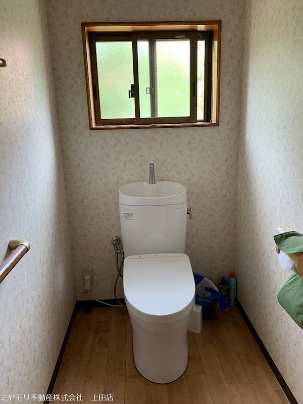 上田市下室賀　中古戸建 内観写真（トイレ）