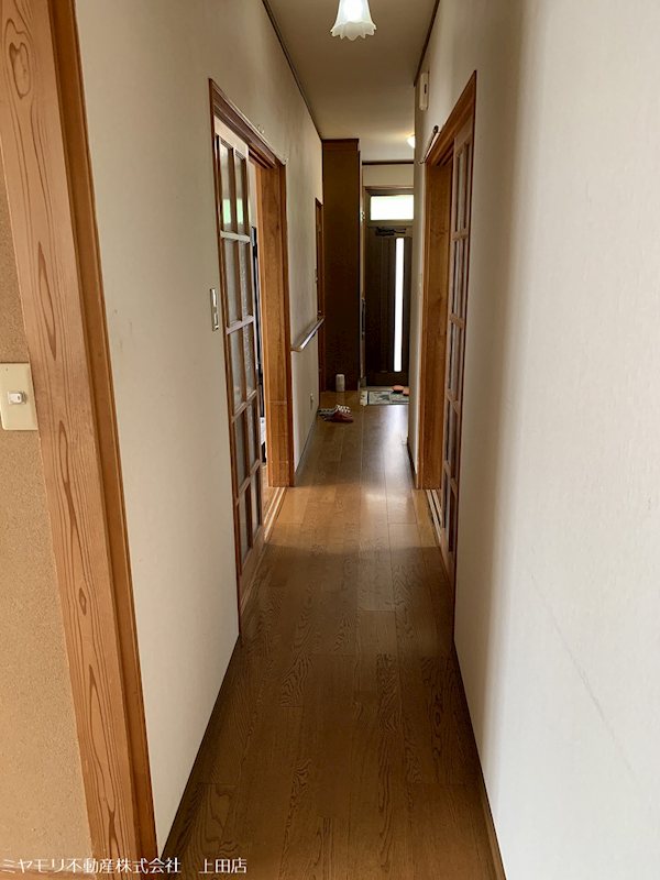 上田市下室賀　中古戸建 内観写真（内装）