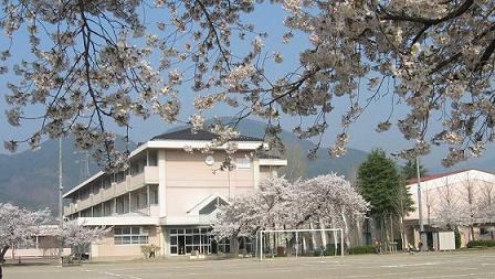 上田市下室賀　中古戸建 小学校