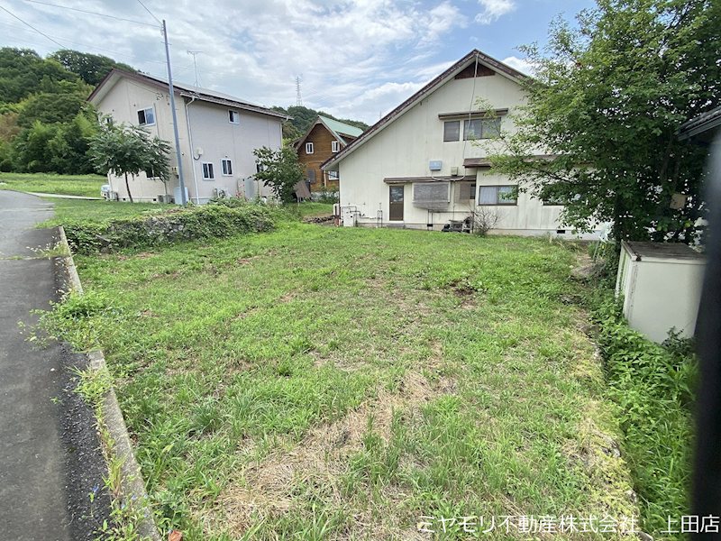 上田市芳田　土地 現地写真