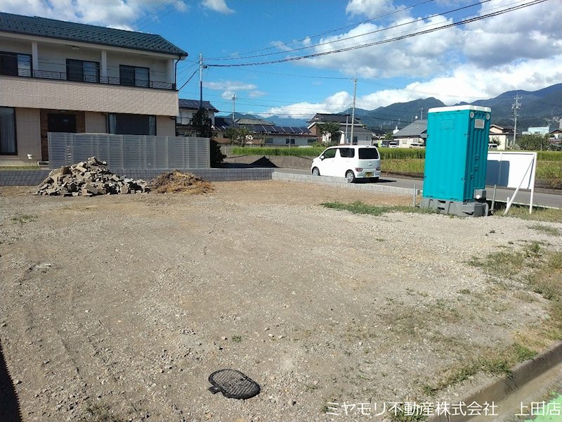 上田市古里　土地 現地写真