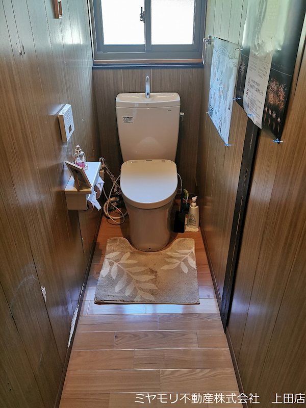 上田市国分　中古戸建 内観写真（トイレ）