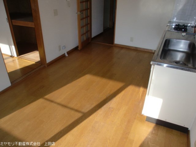 上田市西内　事業用建物 内観写真（内装）