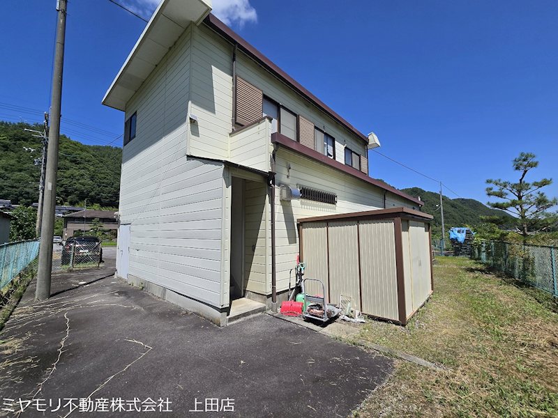 上田市西内　事業用建物 現地写真