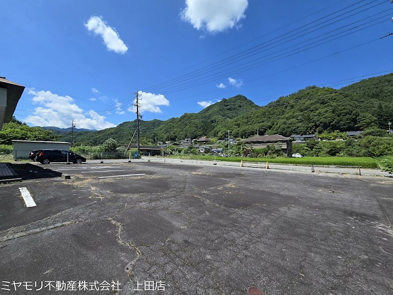 上田市西内　事業用建物 現地写真