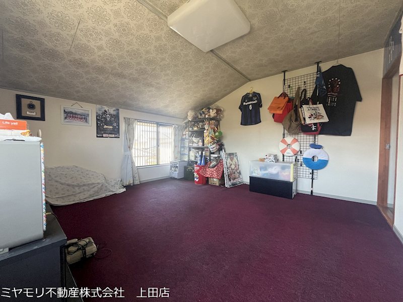 東御市田中　中古戸建 内観写真（リビング以外の居室）
