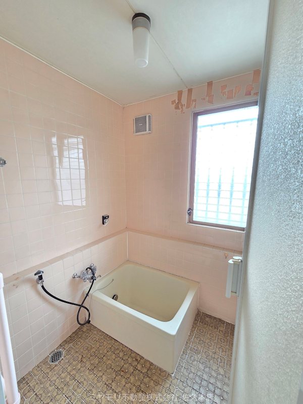 佐久市中込　中古戸建 内観写真（浴室）