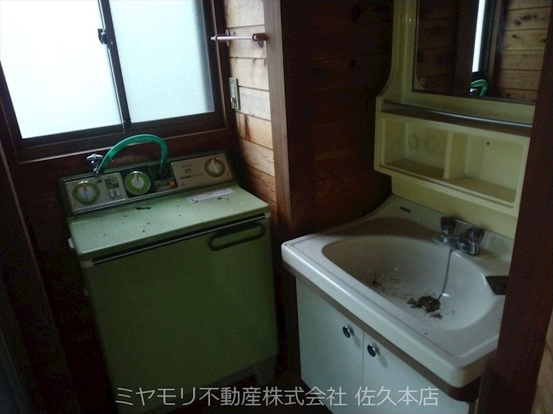 佐久市内山　中古戸建 内観写真（洗面台・洗面所）