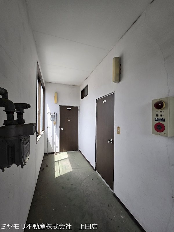 【契約済】上田市中央　事業用建物 現地写真