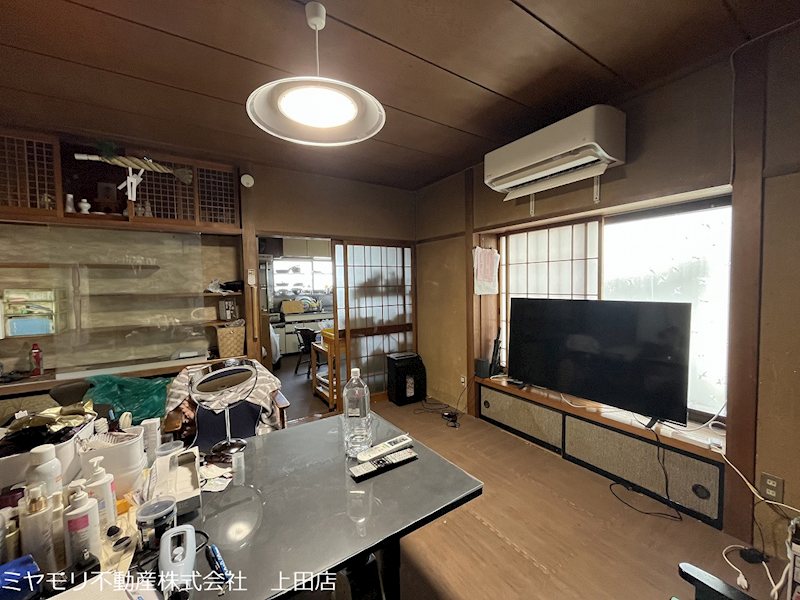 上田市塩川　中古戸建 内観写真（リビング以外の居室）