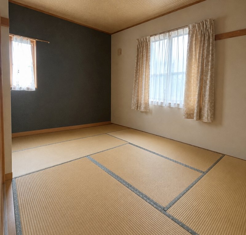 佐久市岩村田　中古戸建 内観写真（リビング以外の居室）