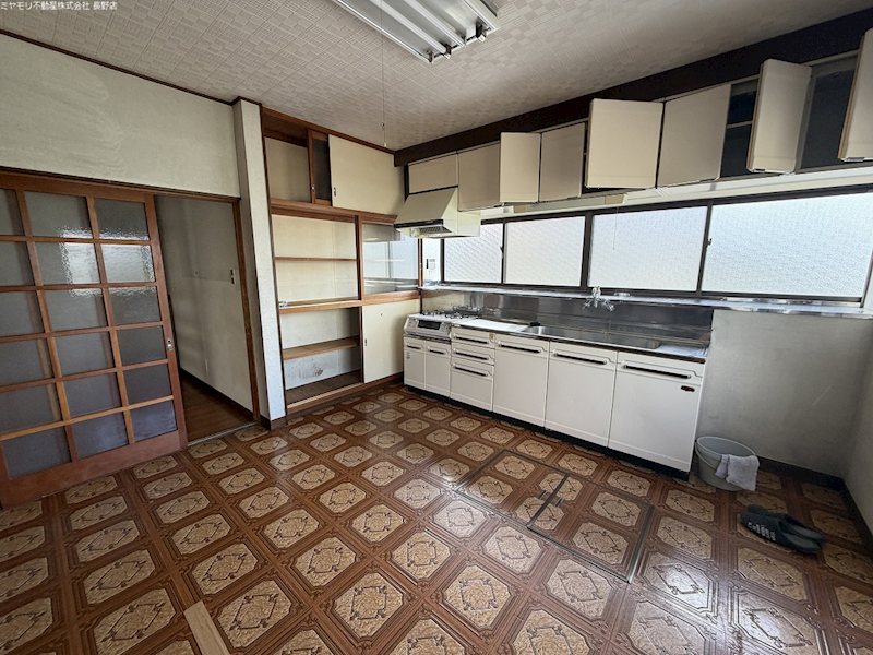 長野県長野市大豆島 内観写真（キッチン）