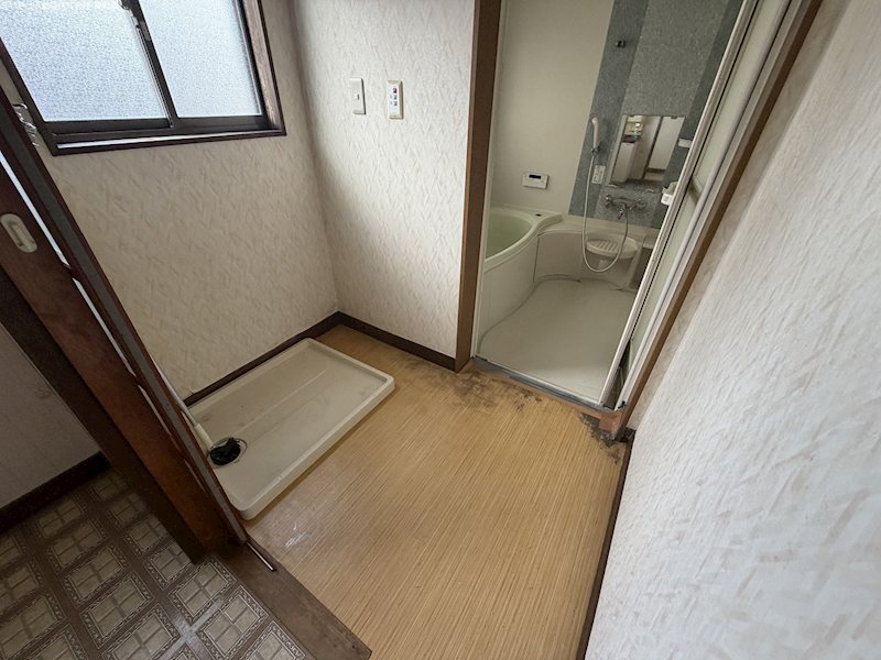 長野県長野市大豆島 内観写真（洗面台・洗面所）