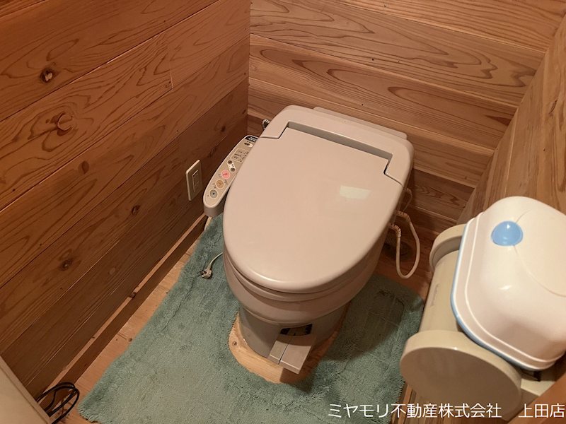 青木村沓掛　中古戸建 内観写真（トイレ）