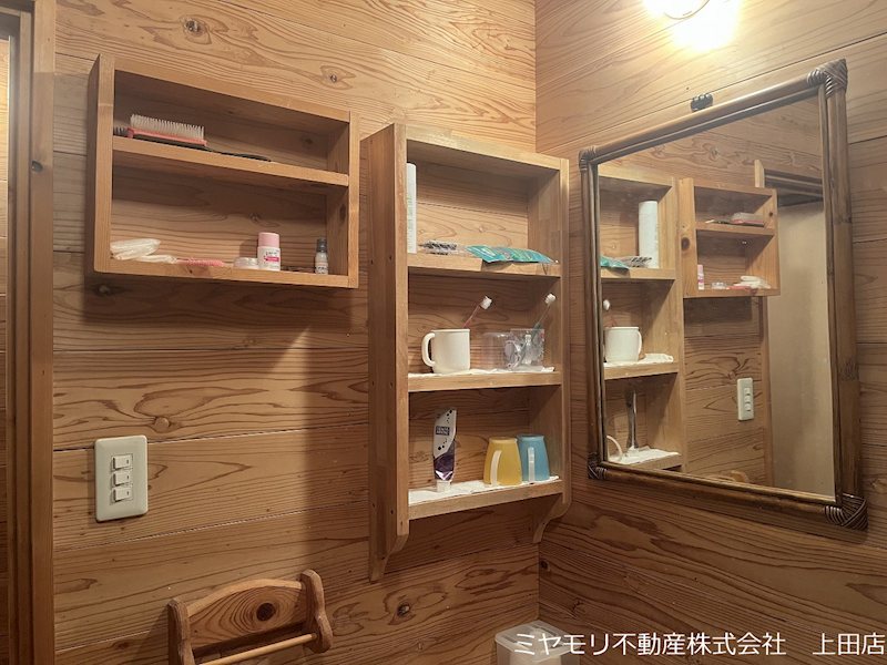 青木村沓掛　中古戸建 内観写真（洗面台・洗面所）