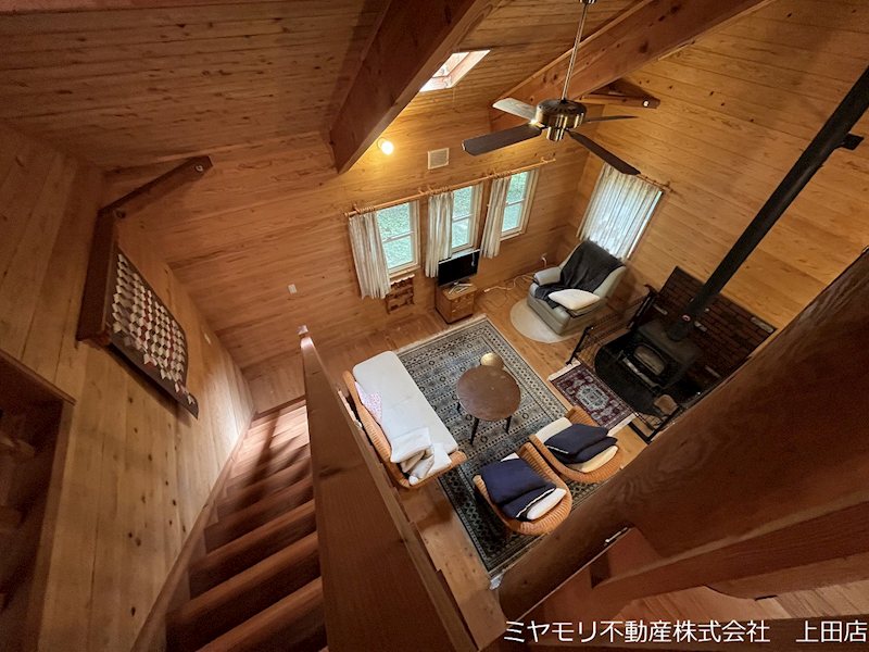青木村沓掛　中古戸建 内観写真（リビング）