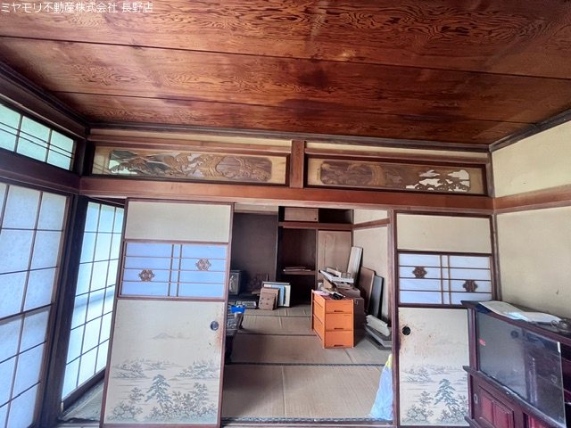 長野県長野市信州新町里穂刈 内観写真（リビング）