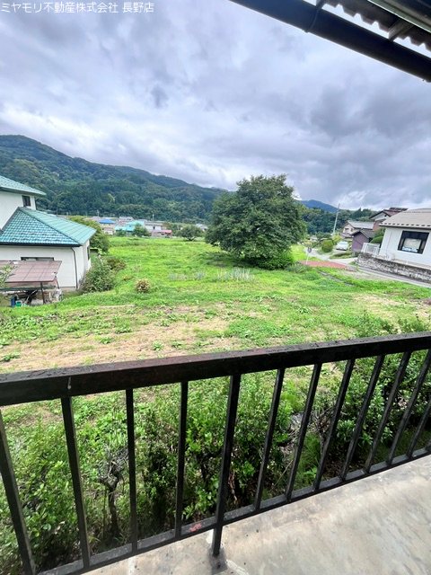 長野県長野市信州新町里穂刈 眺望写真
