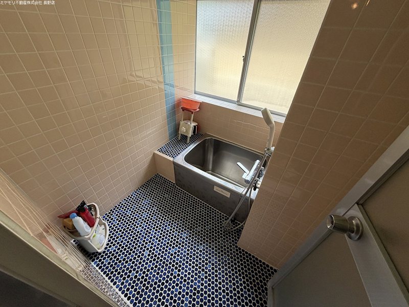【商談中】長野市信州新町山上条　中古戸建 内観写真（浴室）