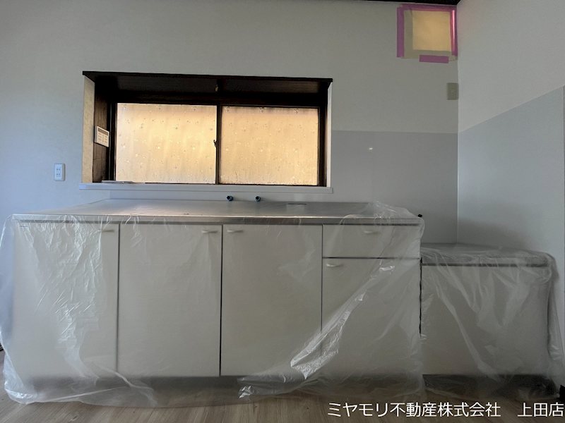 上田市諏訪形　中古戸建 内観写真（キッチン）