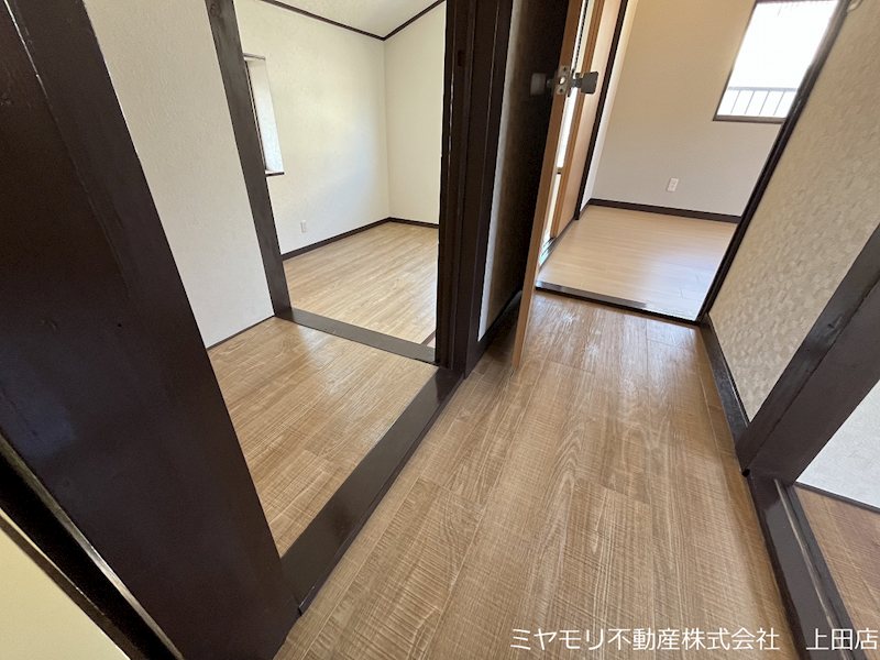 上田市諏訪形　中古戸建 内観写真（その他）