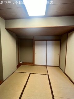 長野県長野市鶴賀権堂町 内観写真（リビング以外の居室）