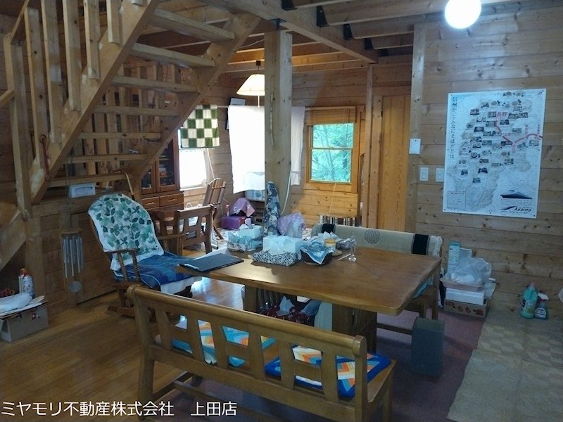 青木村沓掛　中古戸建 内観写真（リビング）