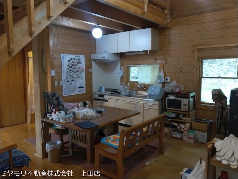 青木村沓掛　中古戸建 内観写真（リビング）