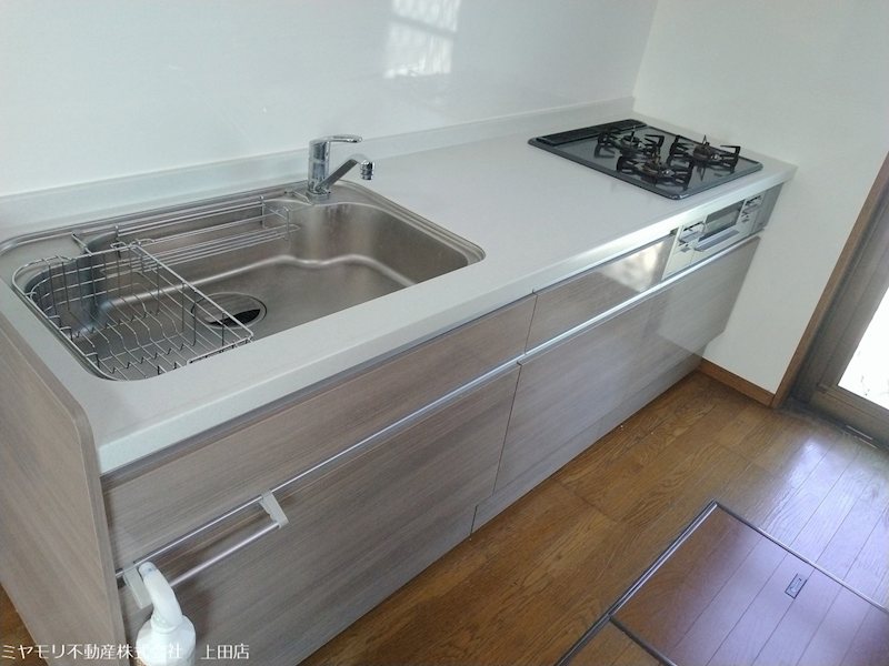 上田市生田　中古戸建 内観写真（キッチン）