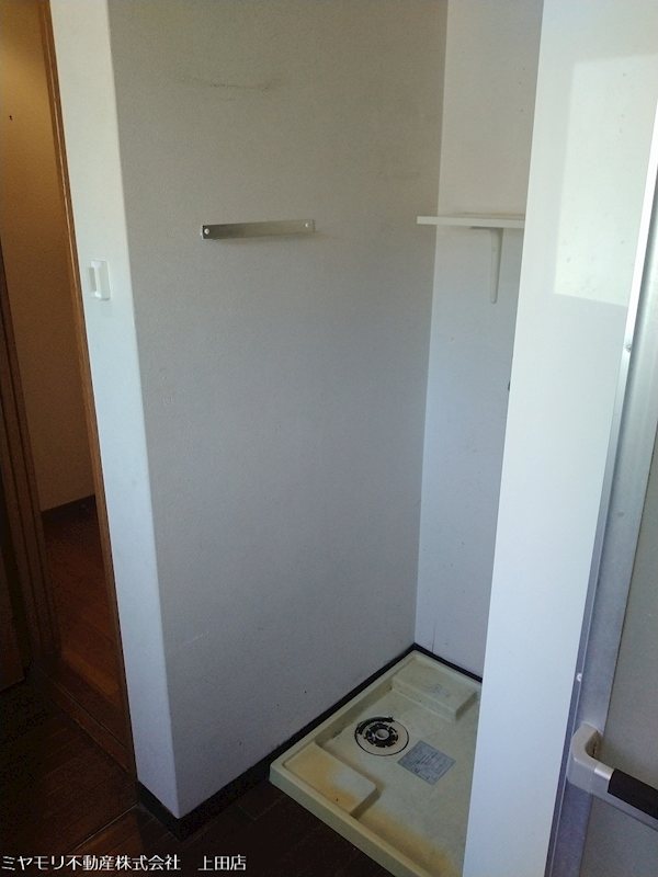 上田市生田　中古戸建 内観写真（洗面台・洗面所）