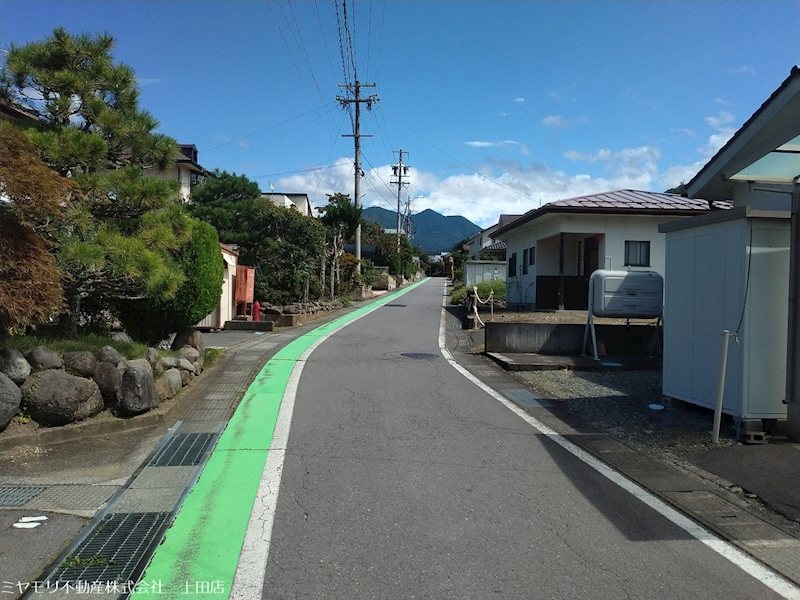 上田市真田町長　中古戸建 現地写真（前面道路含む現地写真）