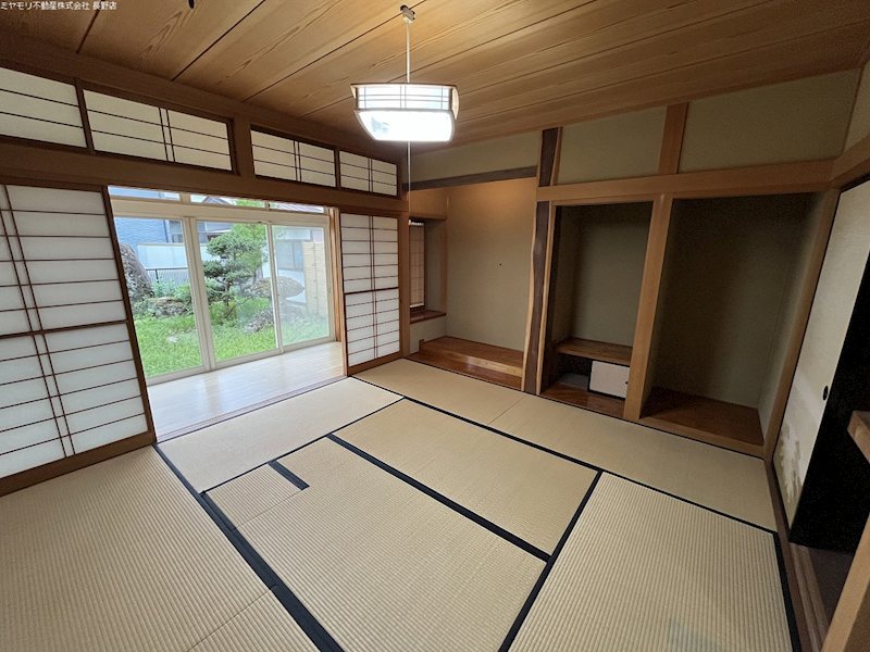 長野県長野市川中島町今里 内観写真（リビング以外の居室）