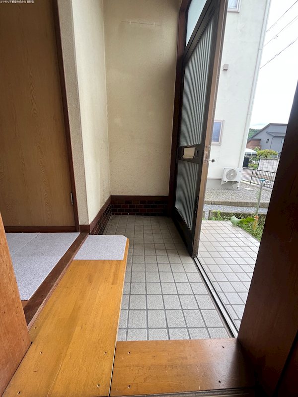 長野県須坂市日滝 現地写真（玄関）