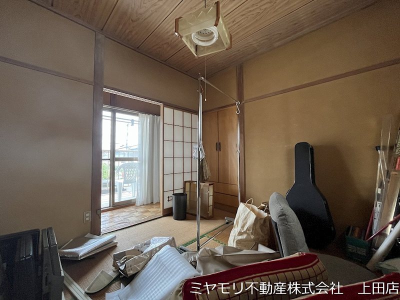 上田市古里　中古戸建 内観写真（リビング以外の居室）