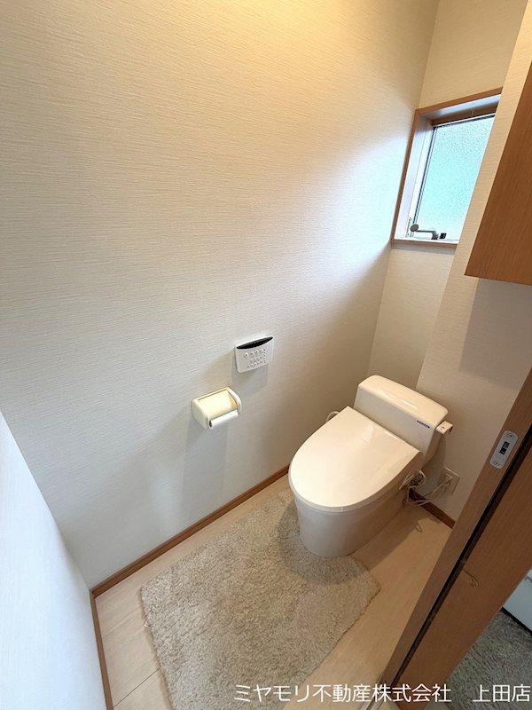上田市武石下本入　中古戸建 内観写真（トイレ）