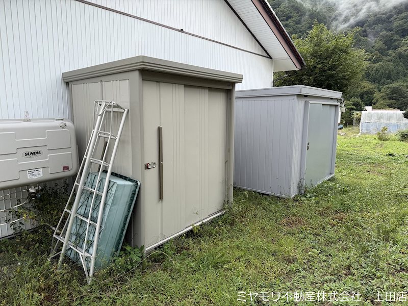 上田市武石下本入　中古戸建 現地写真