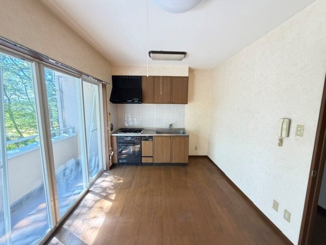 長野県佐久市横根 内観写真（キッチン）